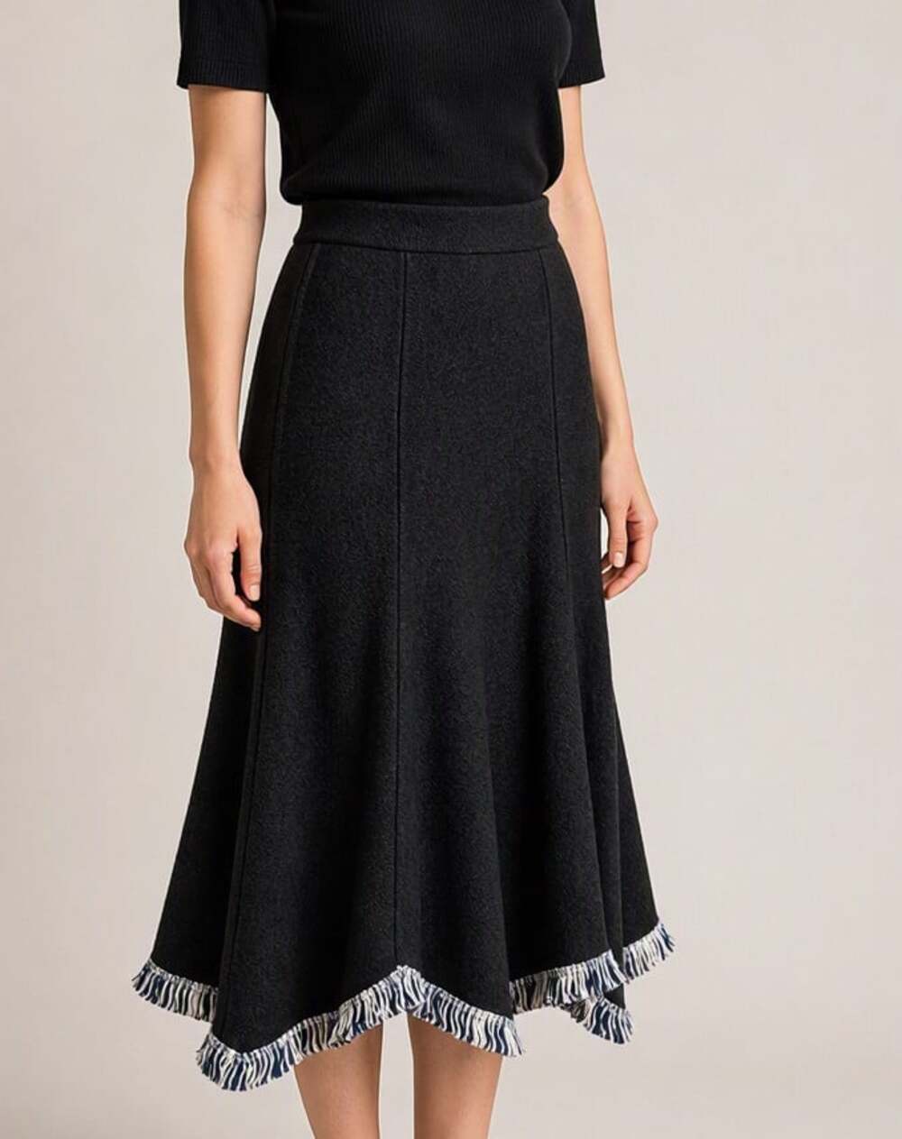 St. John Couture Black Textured Knit Midi Skirt White Navy Fringe Hem Size 8